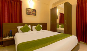 Mel's Suites