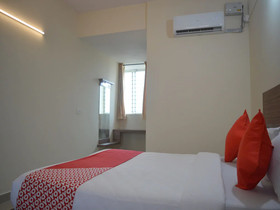 New Champion Residency by OYO Rooms