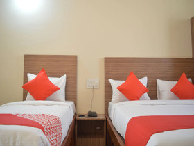 New Champion Residency by OYO Rooms