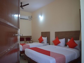 New Champion Residency by OYO Rooms