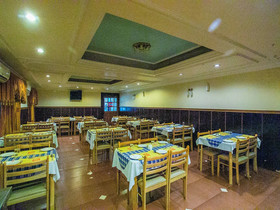 OYO 16661 E Foods
