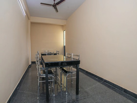 Golden Keys by OYO Rooms