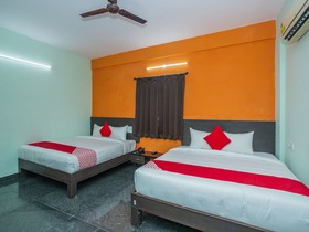 Golden Keys by OYO Rooms