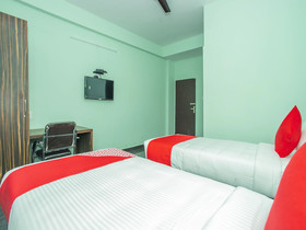 Golden Keys by OYO Rooms