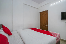 OYO 24850 Stay Zone