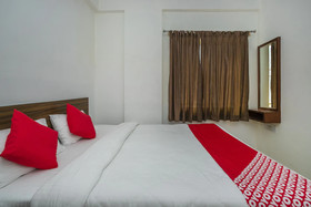 OYO 24850 Stay Zone