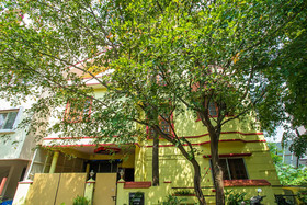 OYO 894 Apartment Hotel 510 Chetana