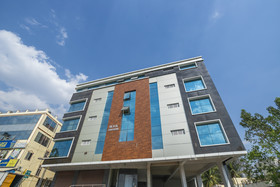 OYO Hotel Fiesta Grand