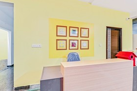 Cozy Stay Fortis Hospital by OYO Rooms