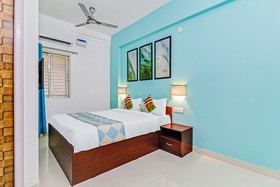 Cozy Stay Fortis Hospital by OYO Rooms