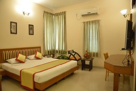 Hotel Pai Vista KR Road