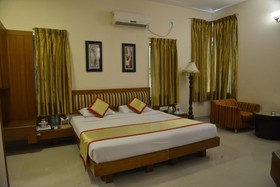 Hotel Pai Vista KR Road
