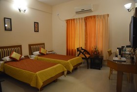 Hotel Pai Vista KR Road