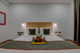OYO Townhouse 040 Global Village Tech Park