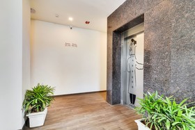 OYO Townhouse 238 Ulssor