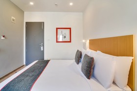 OYO Townhouse 238 Ulssor