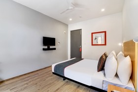 OYO Townhouse 238 Ulssor