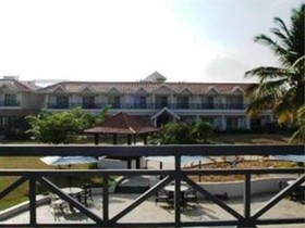 Palm Meadows Resort