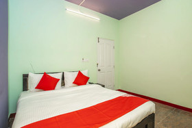 Raikar Residency By OYO Rooms