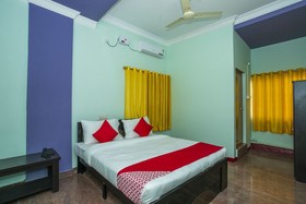 Raikar Residency By OYO Rooms