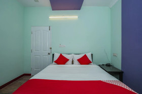 Raikar Residency By OYO Rooms