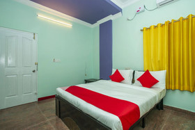 Raikar Residency By OYO Rooms