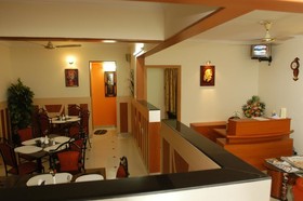 Hotel Raj Comforts
