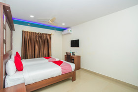 Ring View Hotel by OYO Rooms
