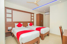 Ring View Hotel by OYO Rooms