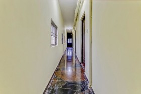Royal King by OYO Rooms