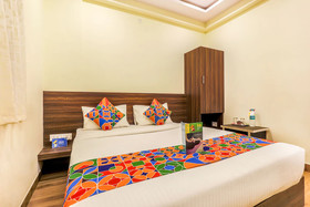 Royal Wood By OYO Rooms