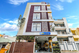 Royal Wood By OYO Rooms