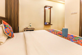 Royal Wood By OYO Rooms