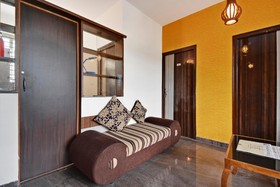 SG Comforts by OYO Rooms