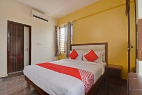 SG Comforts by OYO Rooms
