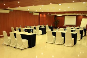 Shilton Royale Hotel