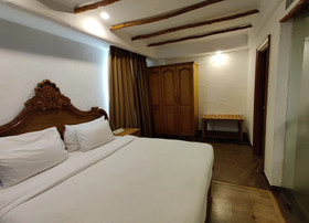 Shravanthi Sarovar Portico