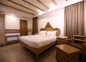 Shravanthi Sarovar Portico