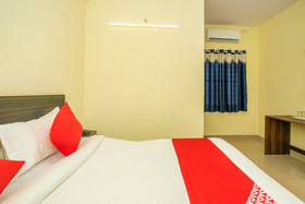 Shree Comforts By OYO Rooms