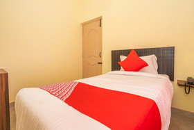 Shree Comforts By OYO Rooms