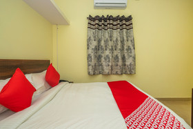 Shree Comforts By OYO Rooms