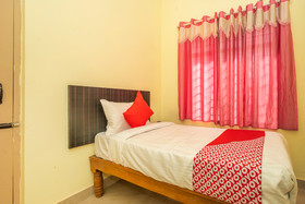 Shree Comforts By OYO Rooms
