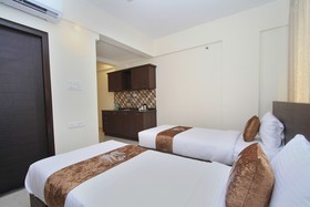 SJR Suites And Comforts