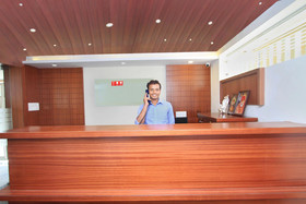 SJR Suites And Comforts