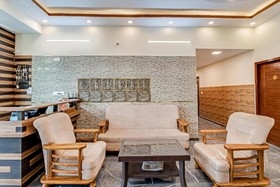 Sky View Lodge by OYO Rooms