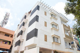 SLN Homes By OYO Rooms