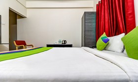 S M Royal Stay by Treebo Hotels