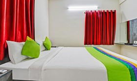 S M Royal Stay by Treebo Hotels