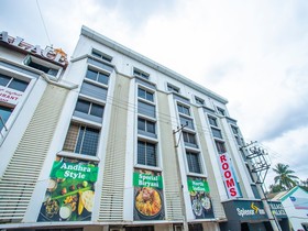 Splenor Inn by OYO Rooms