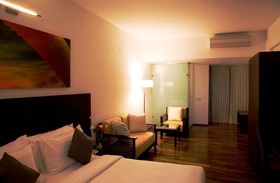 Springs Hotel And Spa Bangalor